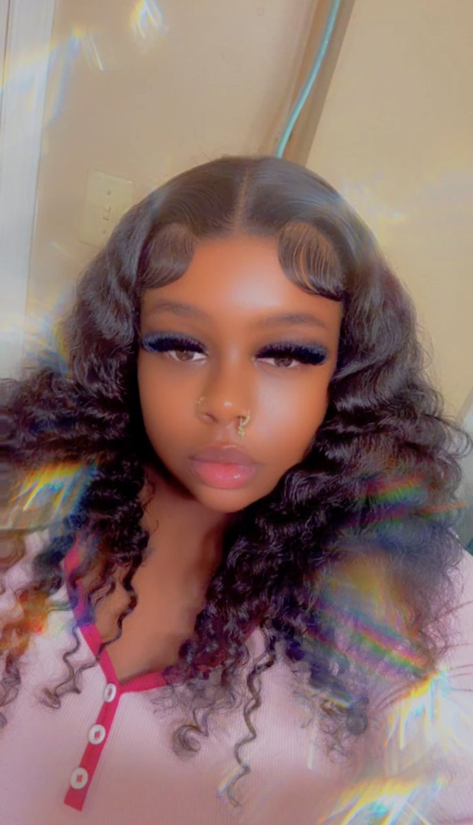 _Melanin_Queenn's tweet photo. Raw, Pretty & Pure β¨π₯
#InstallbyMe π https://t.co/1xqLXbdzoQ
