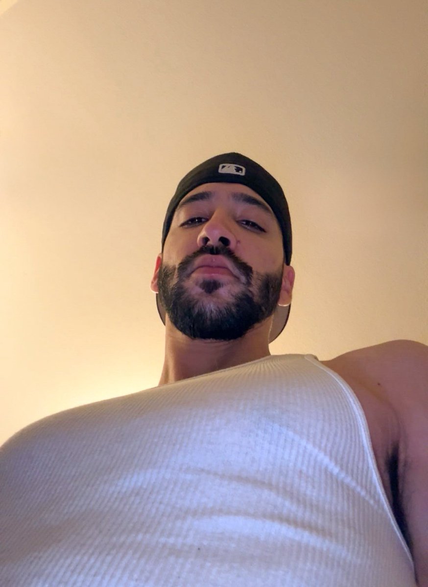 jonathan tweet media