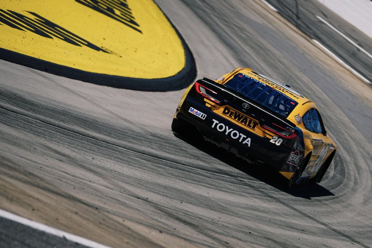 JoeGibbsRacing's tweet photo. .@dennyhamlin wins stage two at @MartinsvilleSwy!

P2 - @TyGibbs 
P12 - @CBellRacing 
P23 - @chasebriscoe 

#TeamToyota https://t.co/TR1nU57pUQ