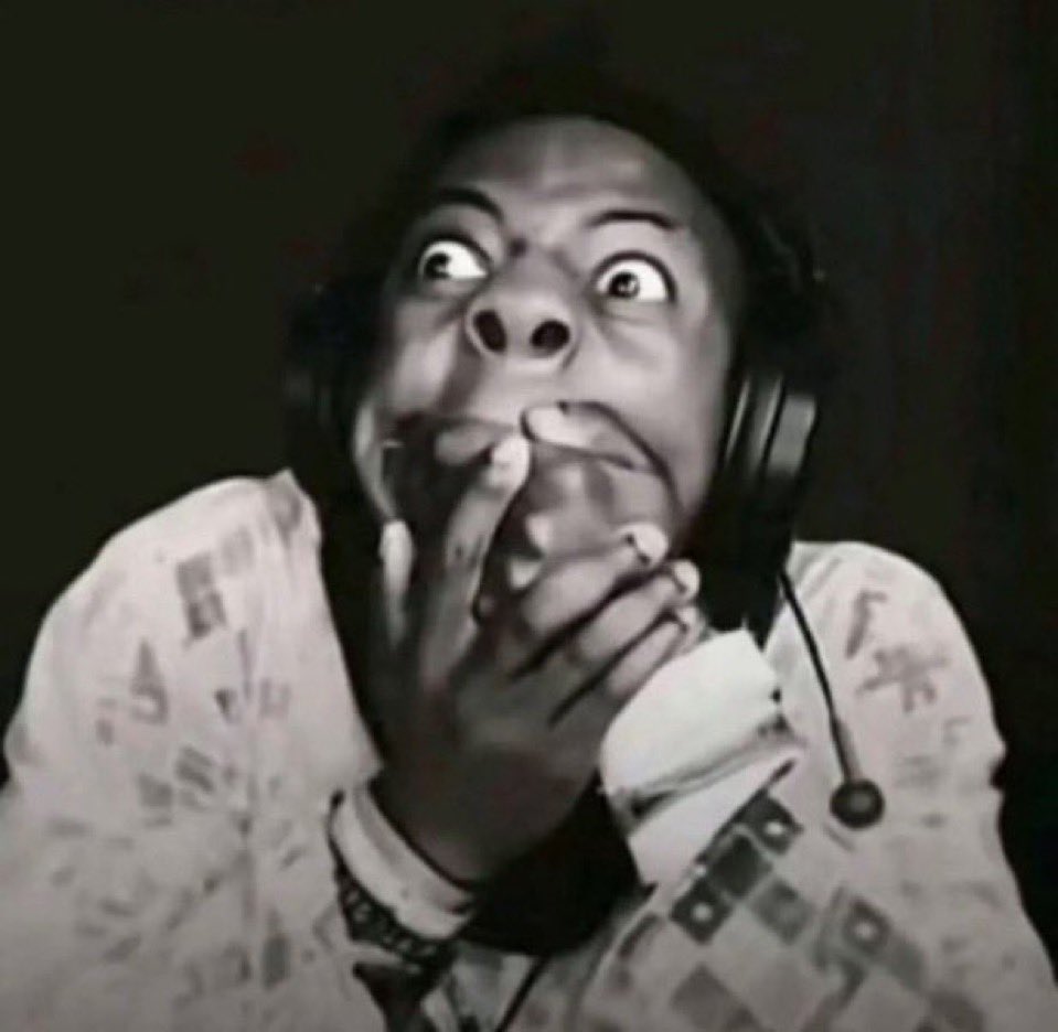 the vampire asho tweet media