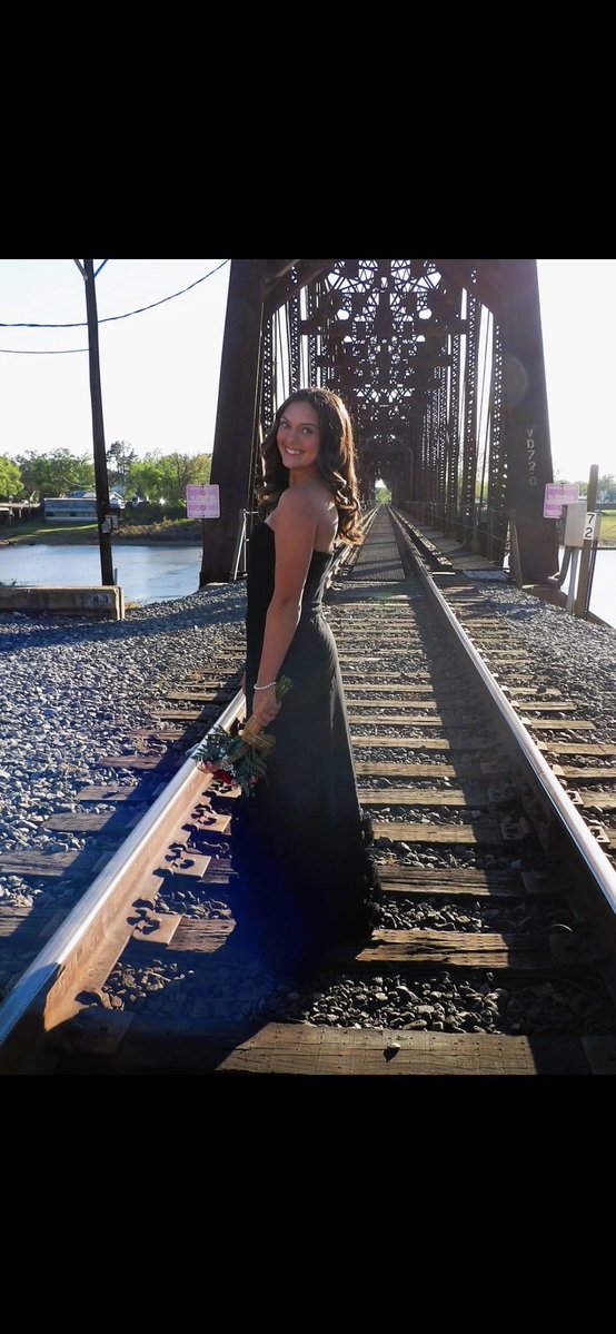 Madison Hesser tweet media