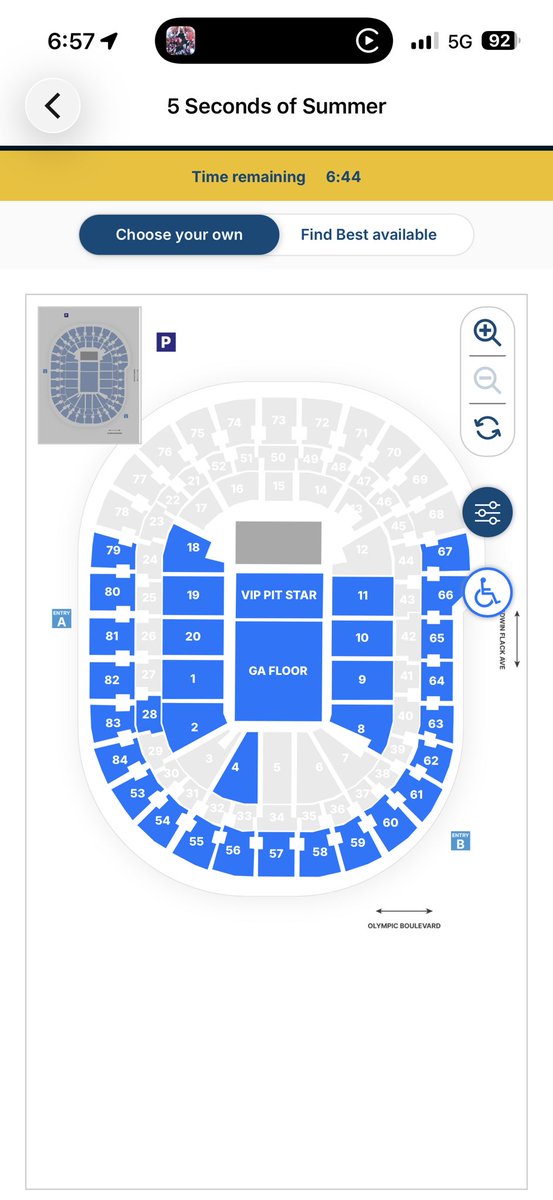 charlie 🖤 tweet media