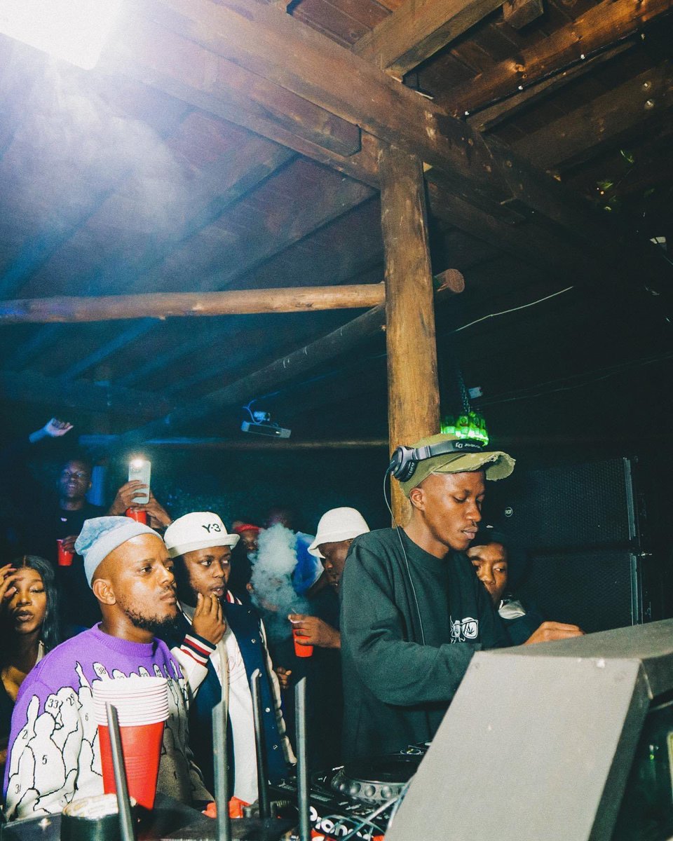 Vuyolwethu tweet media