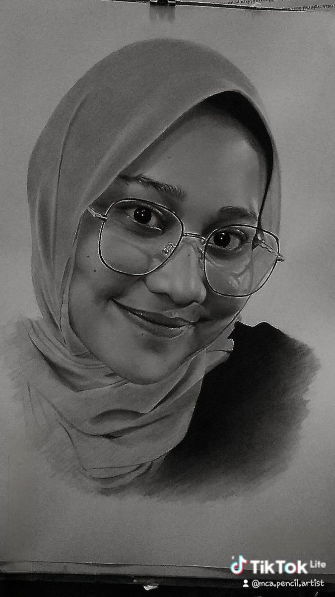 MCA -pencil ✍️ artist 🇺🇬 tweet media