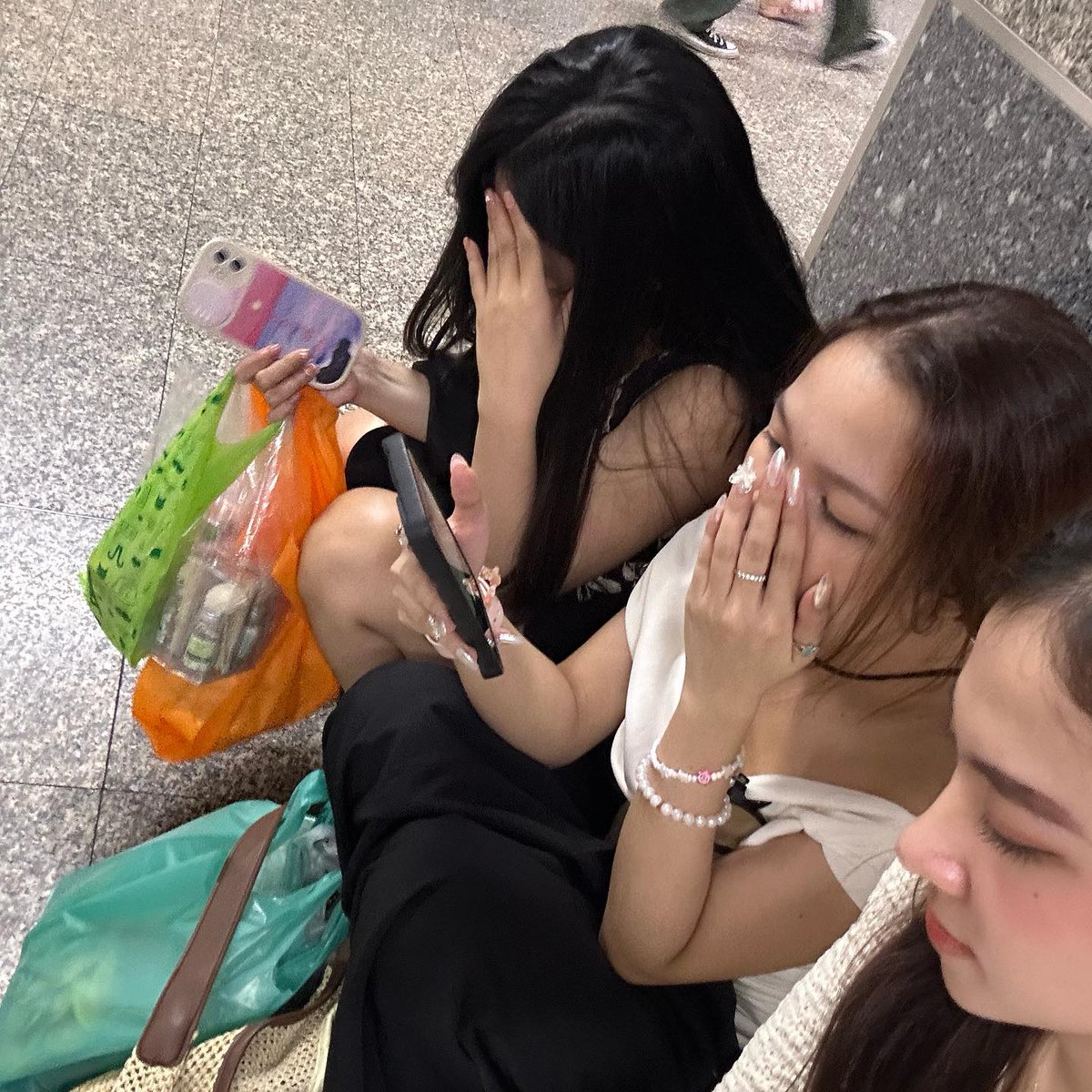 이지수 tweet media