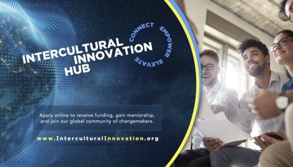 UNGeneva's tweet photo. 🎉Calling on non-profit organizations and not-for-profit social enterprises promoting intercultural understanding and inclusion  ⬇️ 

✅ Apply to the Intercultural Innovation Hub #iiHub2026 to get funding, capacity building &amp; support!

🔗https://t.co/wgLI5gz2wf https://t.co/LtLzAjG0GV