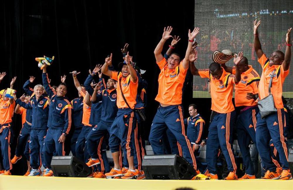 ⭐⭐ REGALITÁ ⭐⭐ tweet media