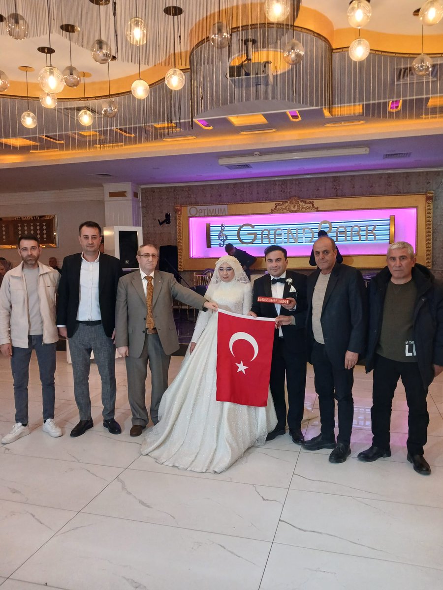 AK Parti Sincan tweet media