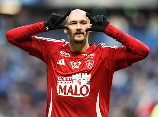 Aln🔴⚪️🇫🇷 tweet media