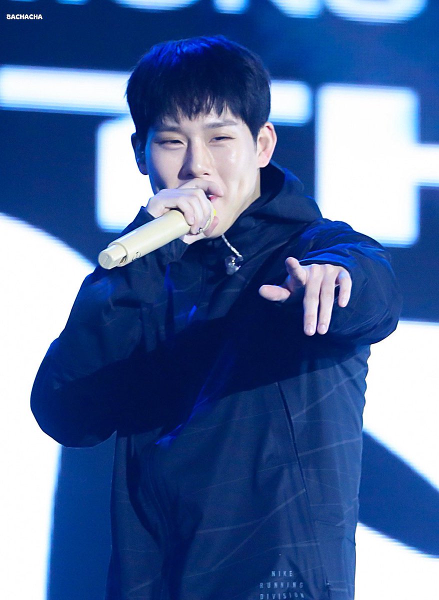 바차차 tweet media