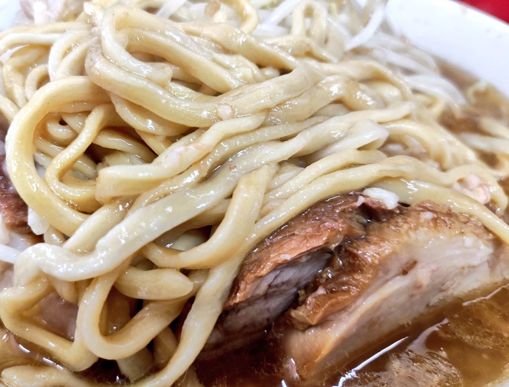 🦐🐱🍓🐔🇹🇭🍜 tweet media