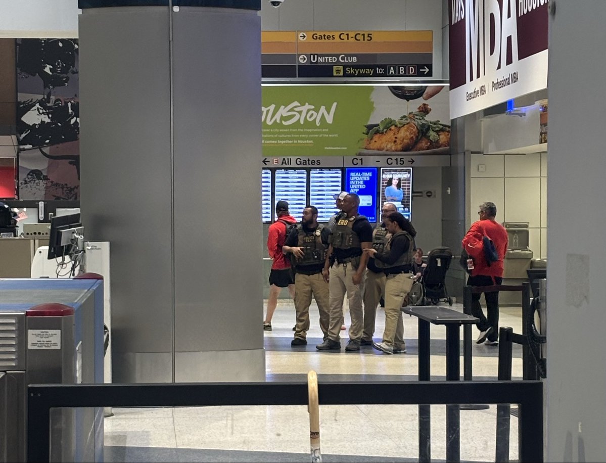 Cfrances tweet media