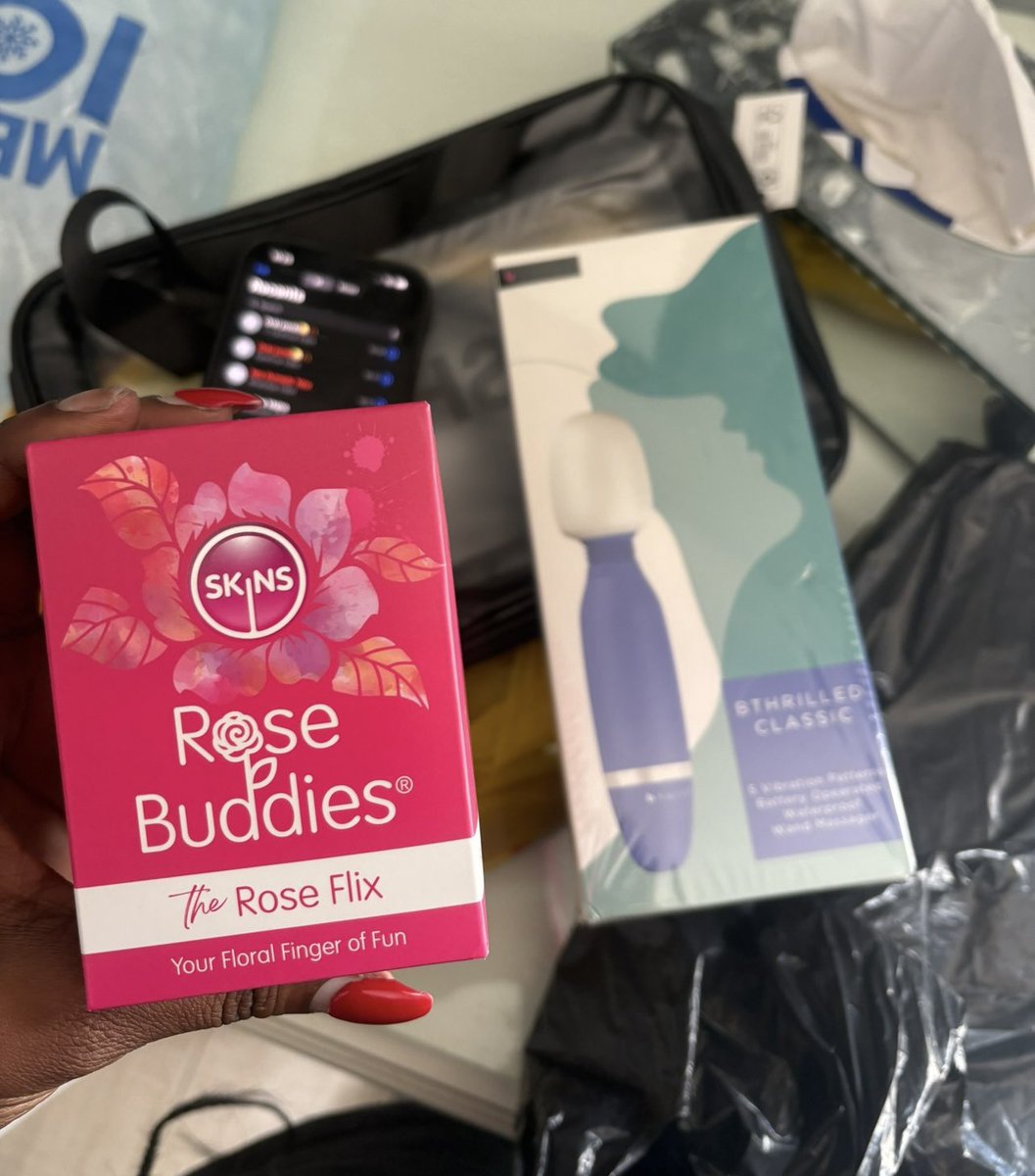 tumi_tulipz's tweet photo. Sundays are for lovers ♥️ https://t.co/LM7jSe73Vy