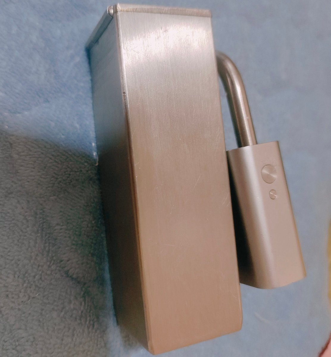 小小一米八 tweet media