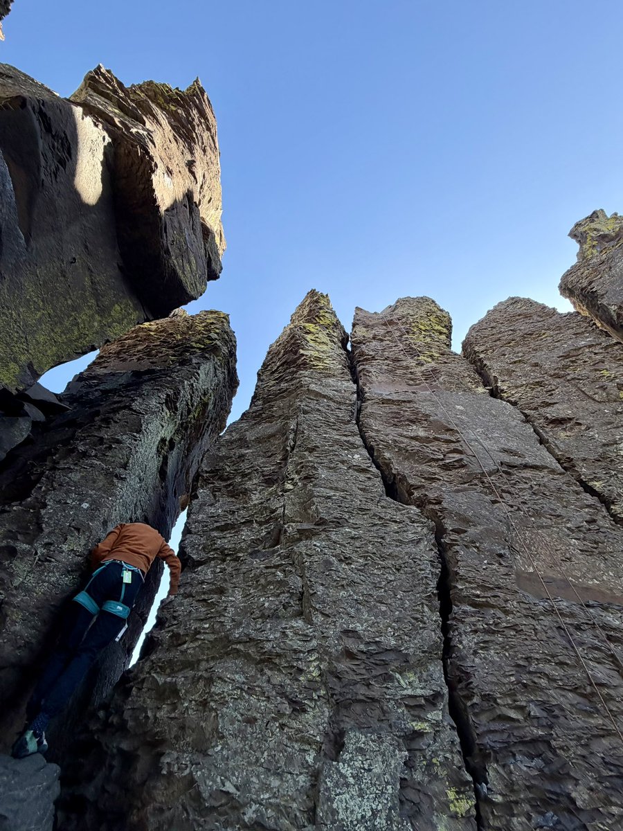 unixterminal's tweet image. Climbing in central WA after #MVPSummit.
