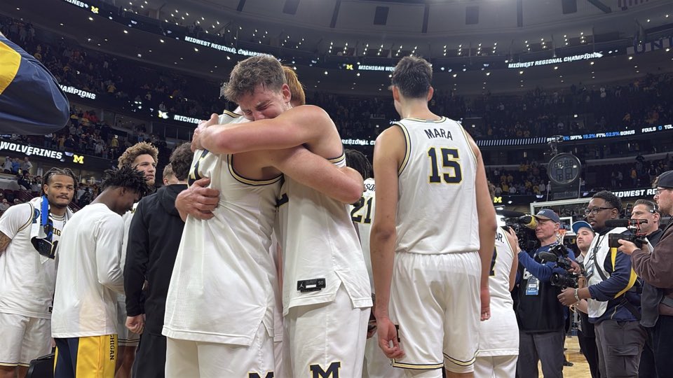 Barstool UofM tweet media