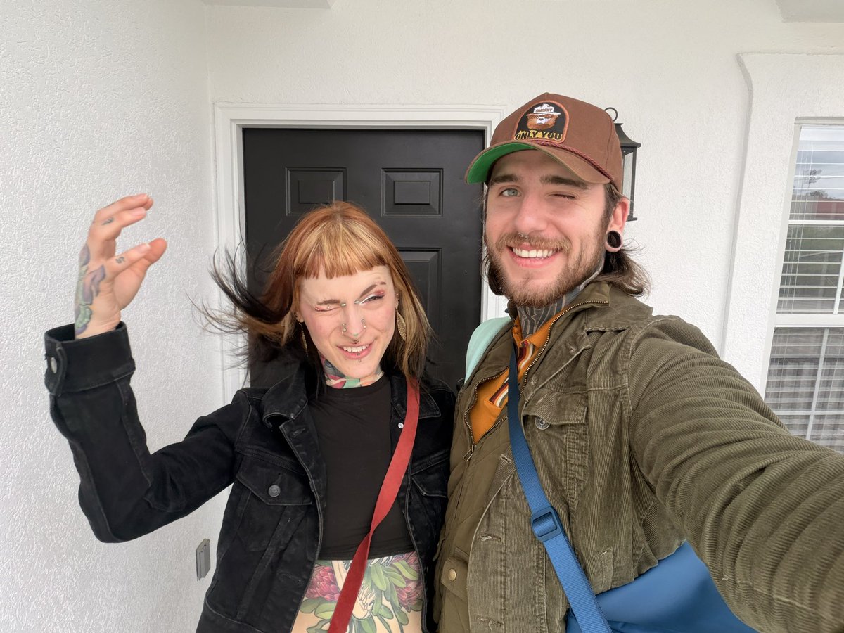 larn 🦊💛💋 tweet media