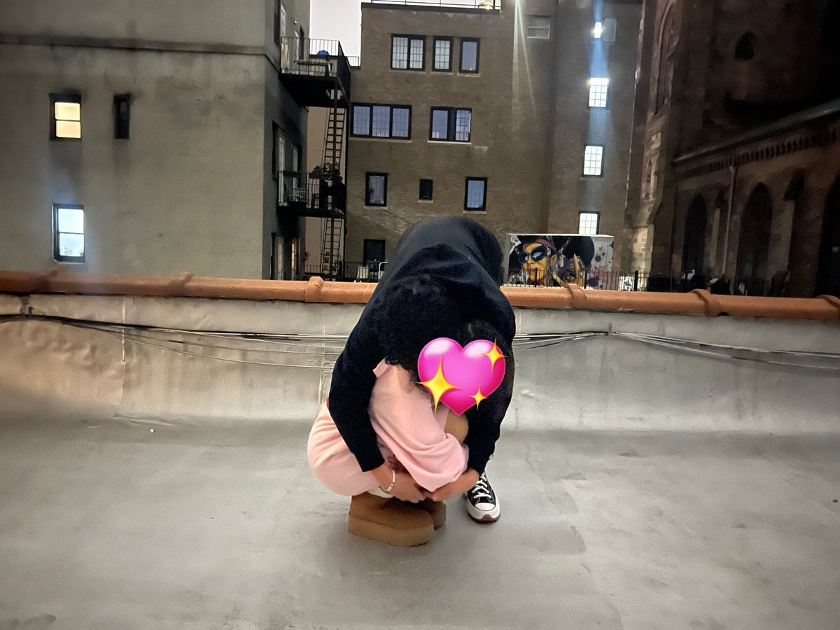 maya 𝜗𝜚 tweet media