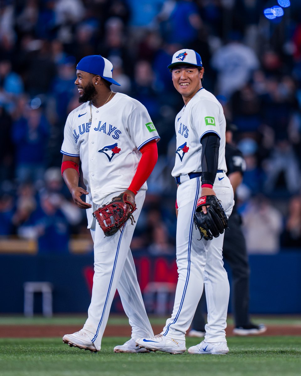 Toronto Blue Jays tweet media