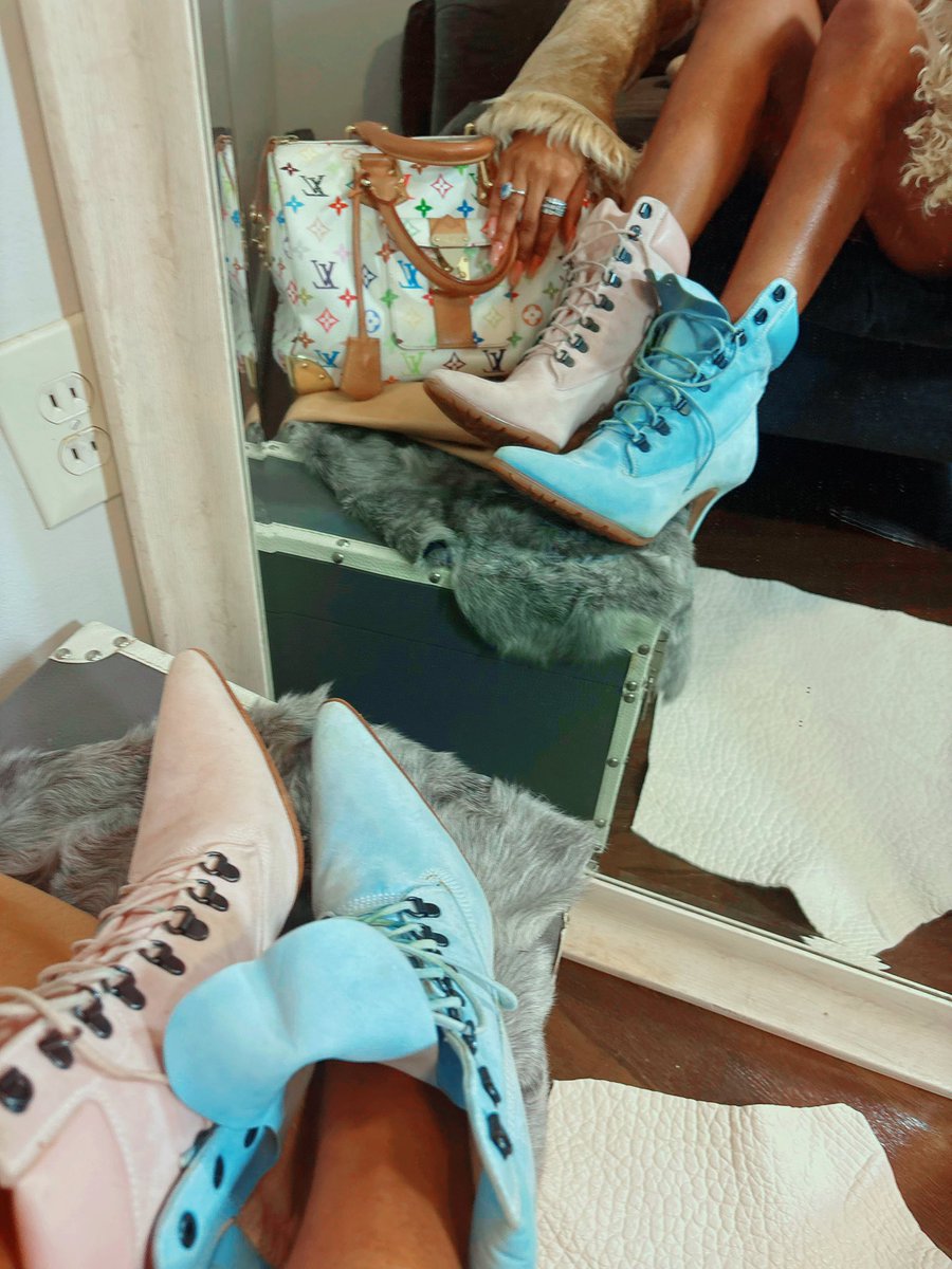 supreme being tweet media