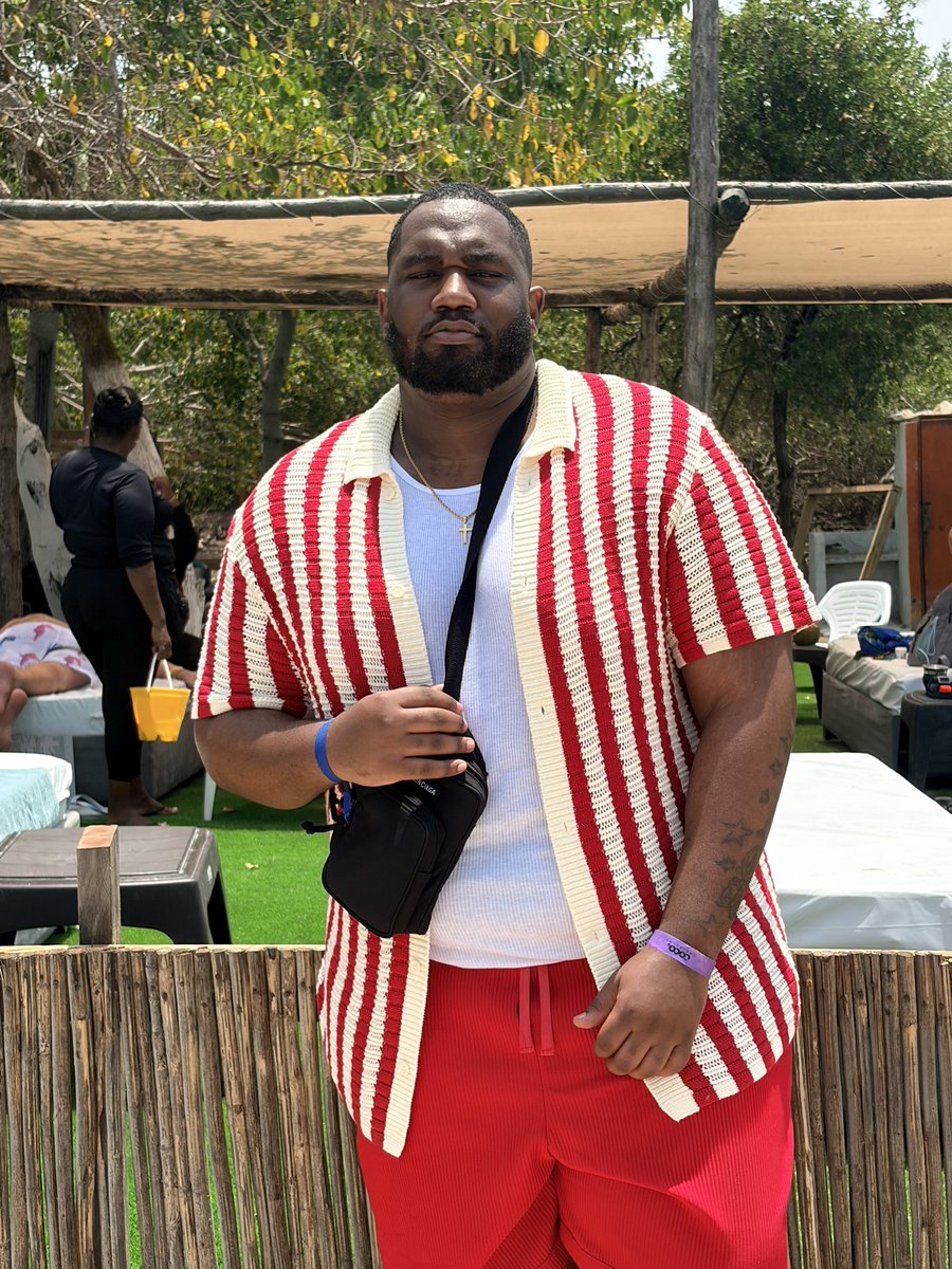 GOOCH-ey Mane tweet media