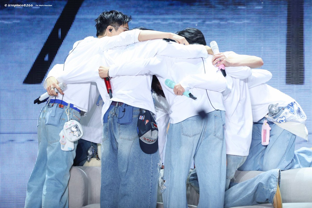 HAECHAN. tweet media