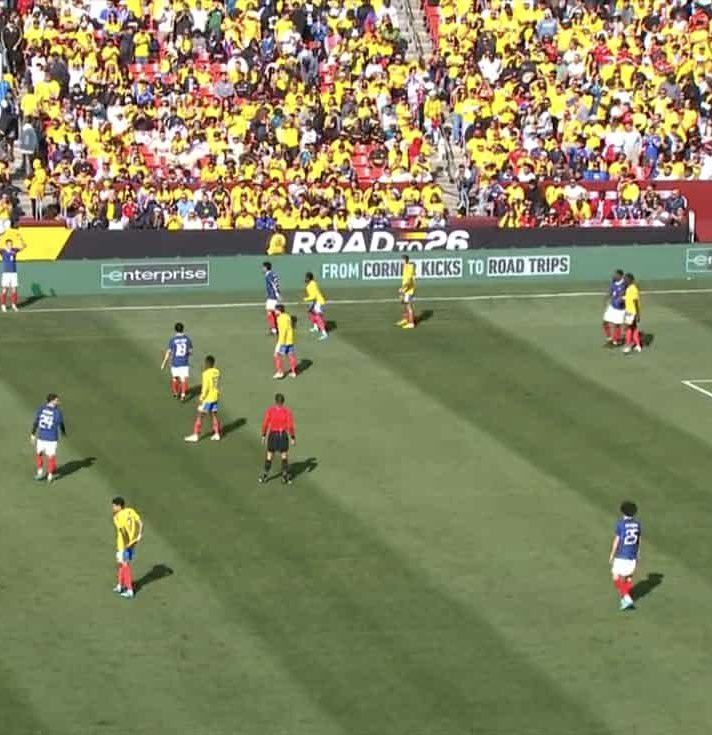 VipRadioOnline.fr 📻 tweet media