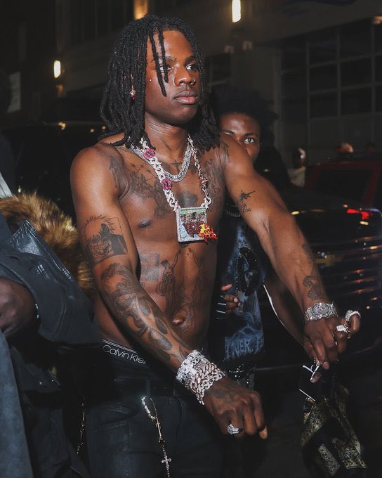 AKOLADÈ🌴❤️ tweet media