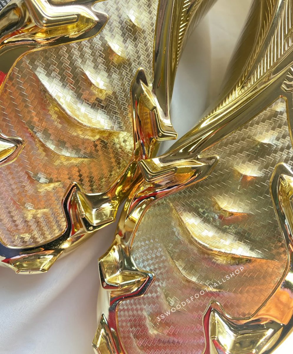 n e e d y tweet media