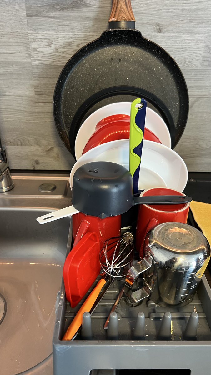 Tu profe favorito tweet media