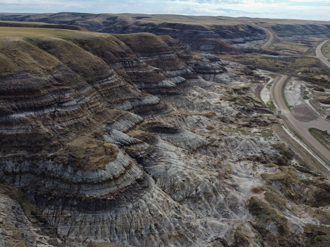 MineListings.com tweet media