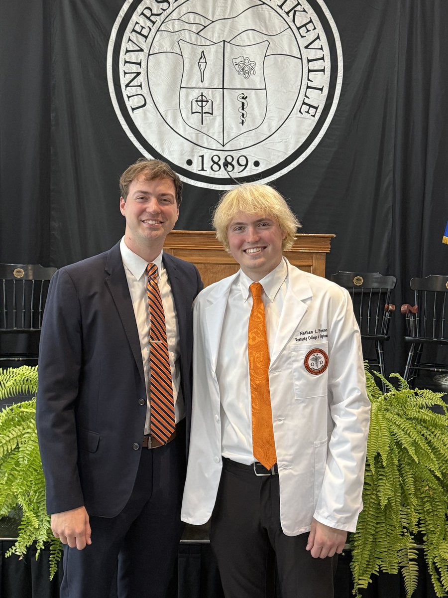 nfeese's tweet photo. A memory to savor. Proud hearts are pounding. A White Coat is a new way to see the world. Congratulations to @NateFeese and the KYCO Class of 2028! You had a vision that is now your calling! https://t.co/yRUQ1KiDka