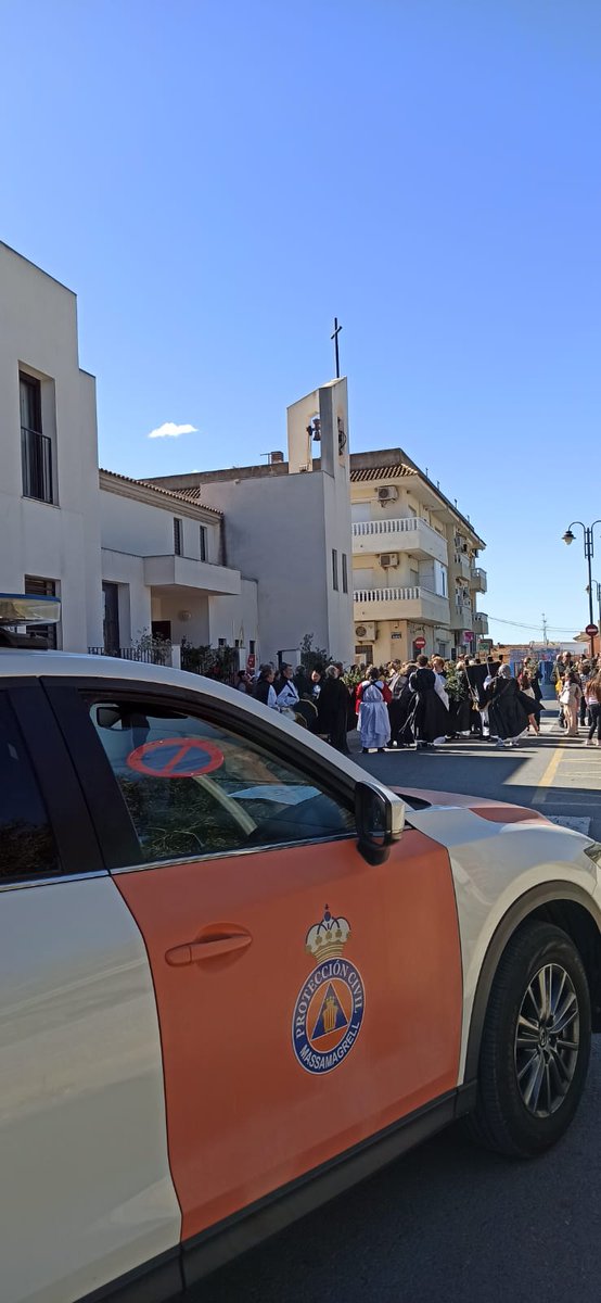 Hoy hemos colaborado con #plmassama en el acto de Domingo de Ramos del barrio. 

--- 

Hui hem col·laborat amb #plmassamagrell en el acte de Diumenge de Rams, tant del barri.