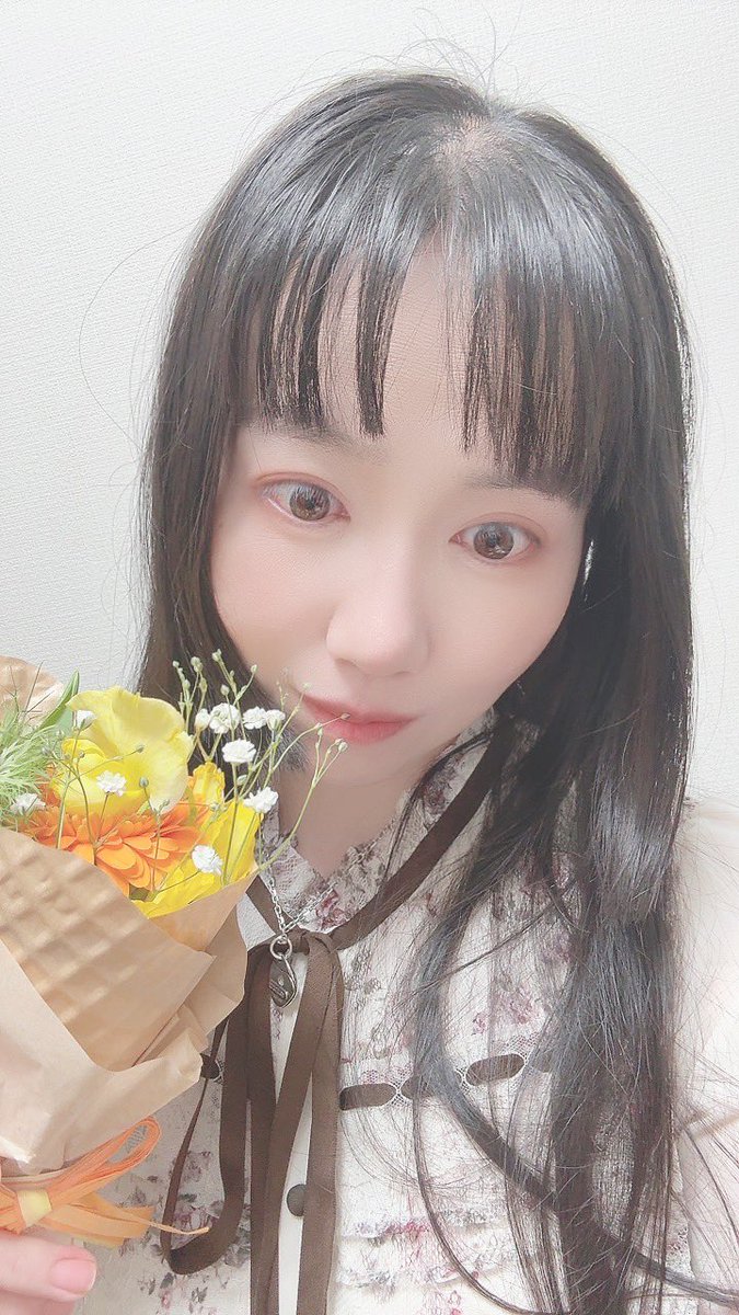 おはようございます(*ｐω-)｡O゜  
週末に体調を崩すというヘマをしまして…  
病院行って検査して感染性の疑いを排除して  
いやー疲れた…  
高熱すぎてずっと寝てたらねこかな？ってくらい眠りました  
あっ今は元気です  
#レムプロ #朝活 #体調崩し #回復中