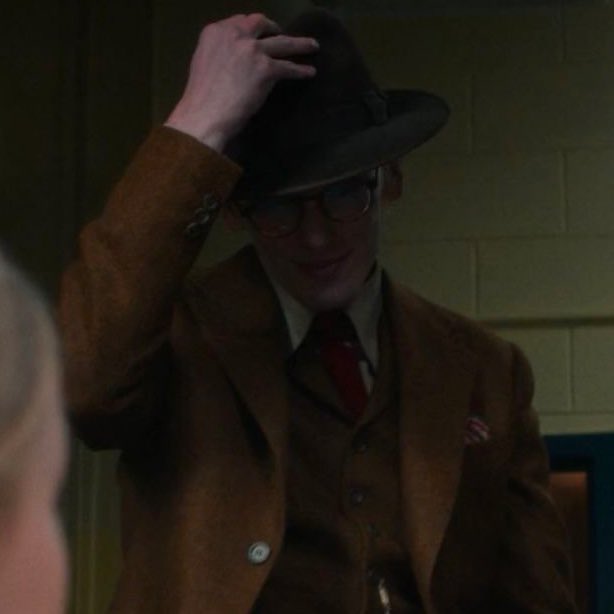 mel ⨂ HENRY YEAR 🎉 tweet media