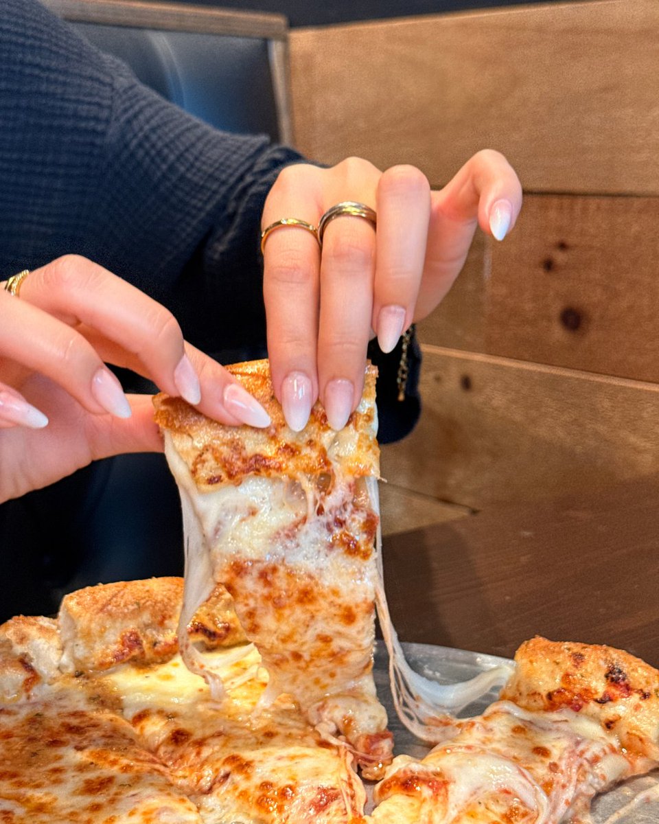 Mountain Mike's Pizza tweet media