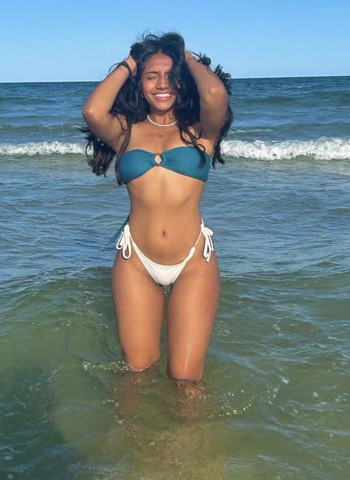 𝙱𝚁𝙾𝚆𝙽 𝙱𝙾𝙿𝙿𝙴𝚁𝚂 tweet media