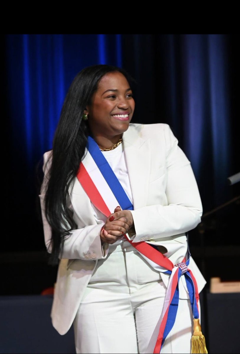 Charbonné tweet media