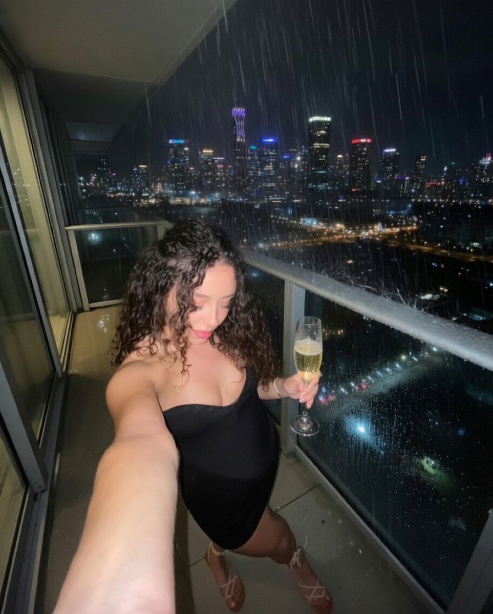 Aleyna Yakan tweet media