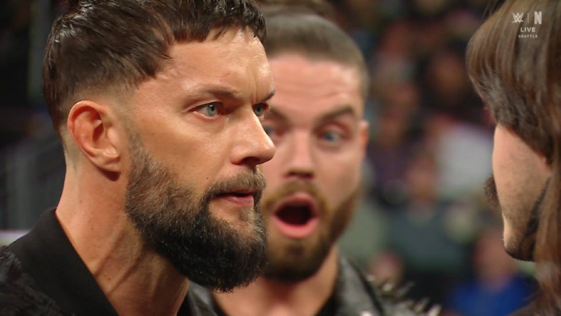 LA Knight empire tweet media