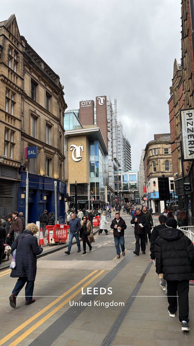 Vr2cr's tweet photo. LEEDS, UK 🇬🇧. https://t.co/32TAmyhjNS