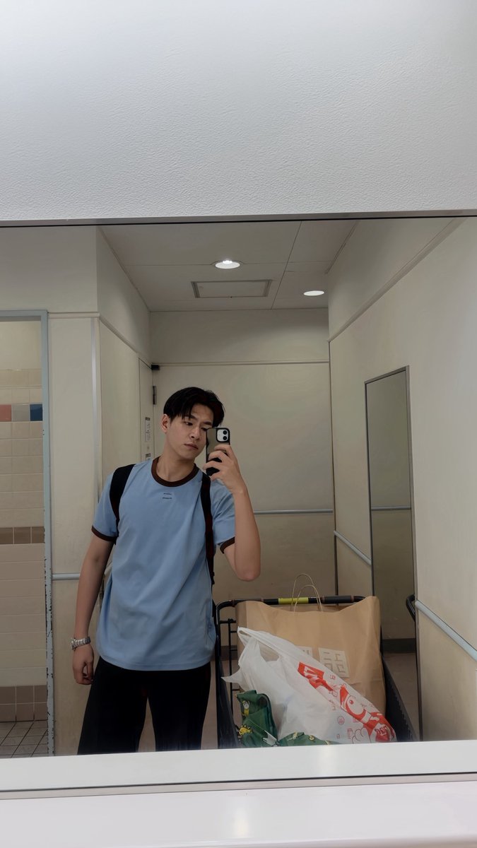 Firstnerdz tweet media