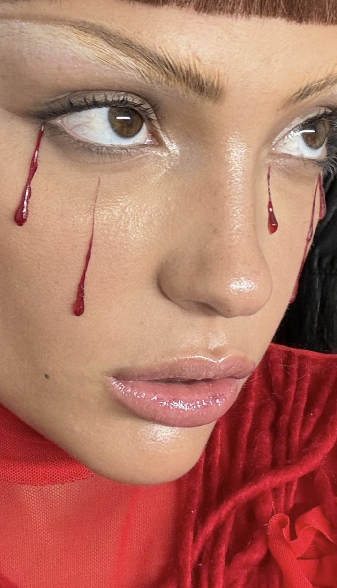 Núria(Aimer) | 💐 tweet media