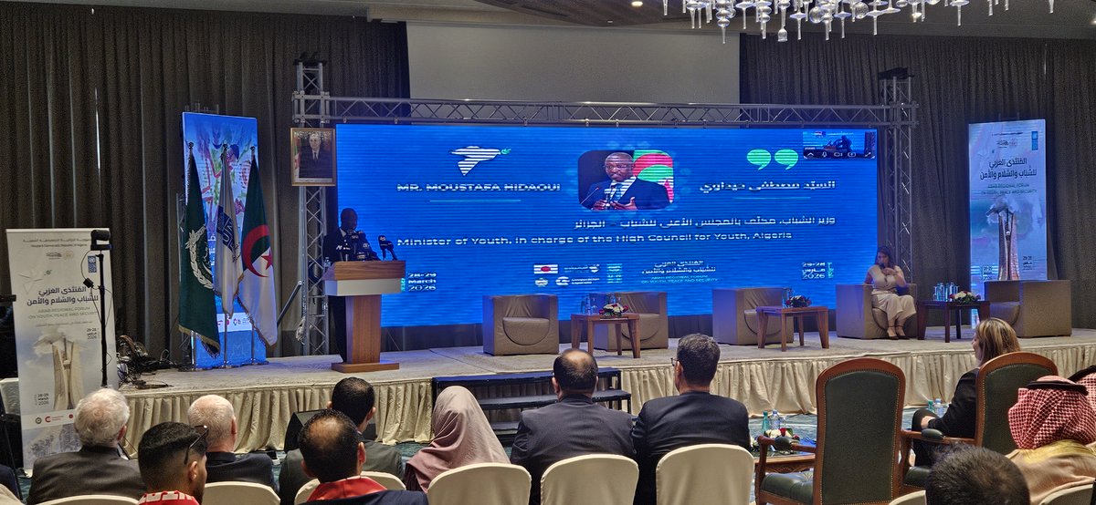 PNUDAlgerie's tweet image. 1️⃣ #Alger a accueilli les 28-29 mars 2026 le Forum arabe de la jeunesse, de la paix et de la sécurité, réunissant jeunes, experts et décideurs pour renforcer leur rôle dans la paix, la sécurité et le développement durable. #YouthPeaceSecurity #Algérie