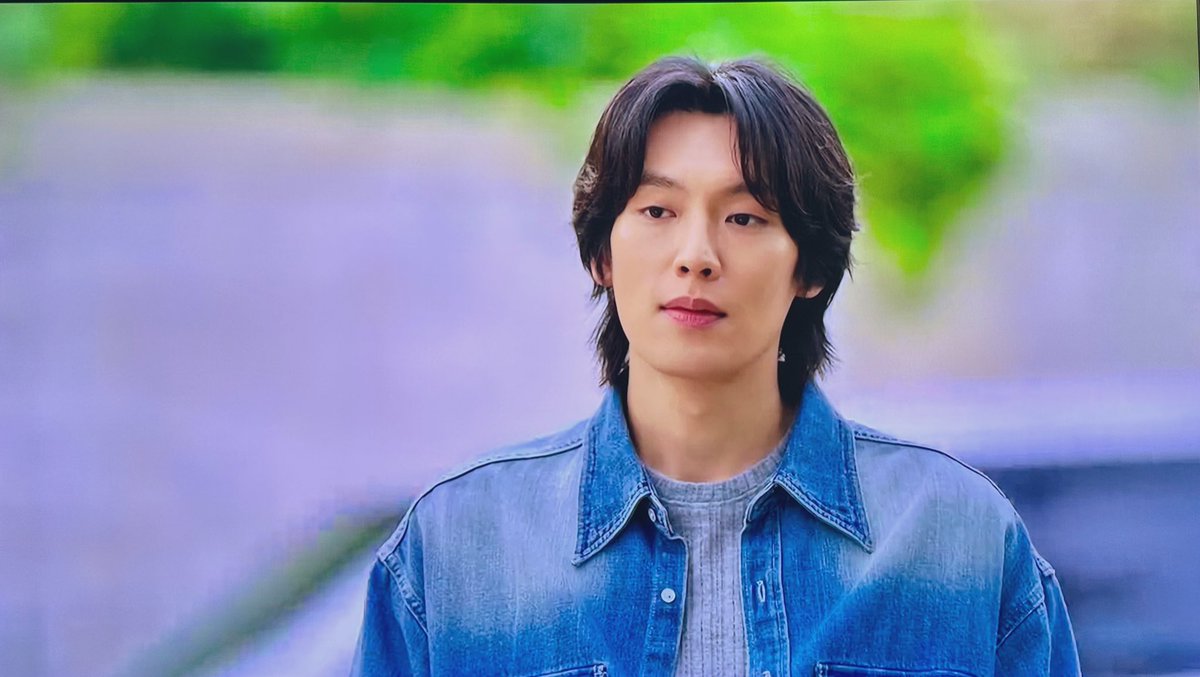American_Noona's tweet photo. At the opening of #ThePracticalGuideToLoveEp10 they’ve pretty much pushed my 2L Syndrome past the point of no return.
Ji Suuuuuuuuu 😩💔
#ThePracticalGuideToLove https://t.co/ElruaOk2dI
