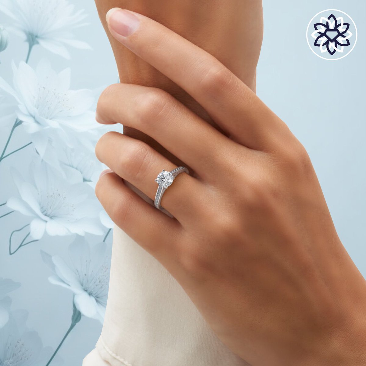 AlmasOnline's tweet image. Classic Perfection with Round-Shaped Diamonds 
 Find your forever sparkle at Almas Online.
For more details, call us at +971 4 554 6028 or shop now: Almas Online
#RoundDiamond #DiamondRing #YellowGoldElegance #TimelessBeauty #LuxuryJewelry #AlmasOnline #EngagementRing