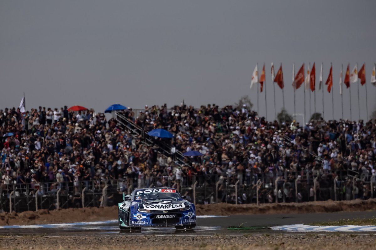 EquipoRVRacing tweet media