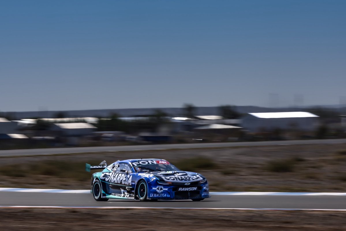 EquipoRVRacing tweet media