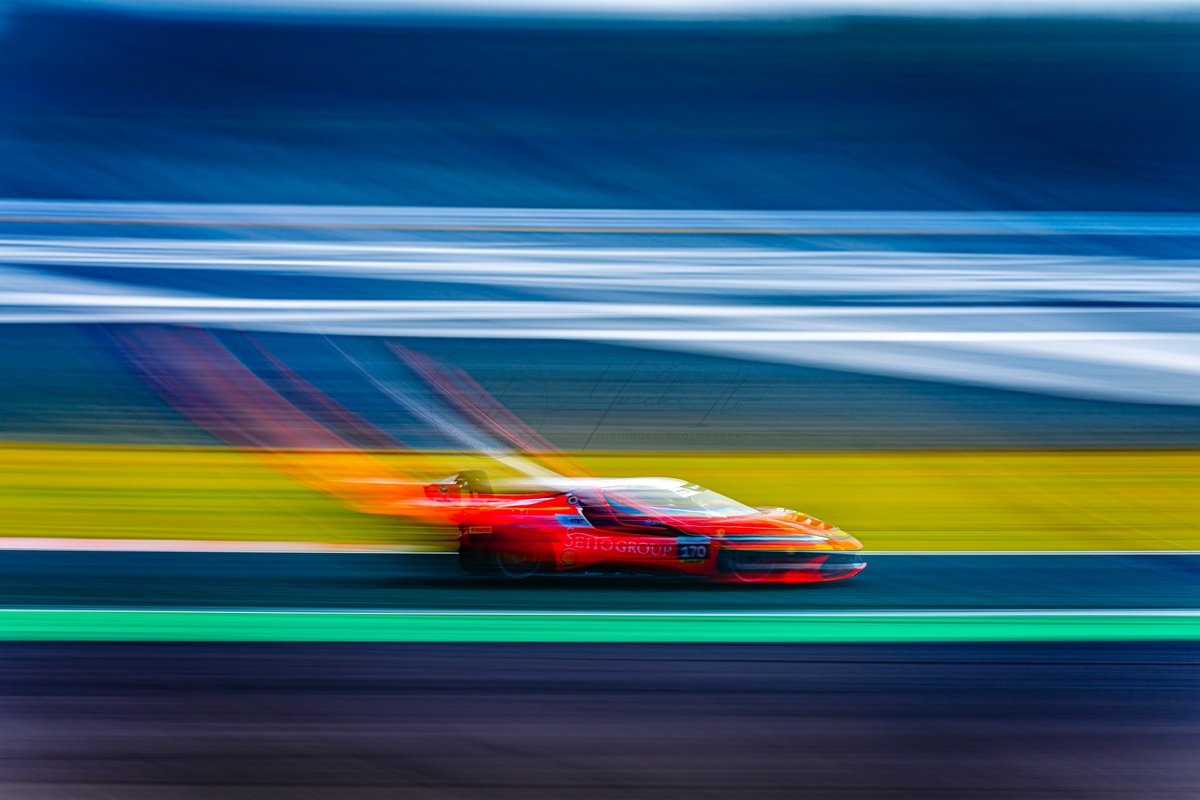 _Yuichi_Ito_'s tweet image. フェラーリ・チャレンジ・ジャパン

#Suzuka 
#流し撮り
#彗星流し
#流景旅団