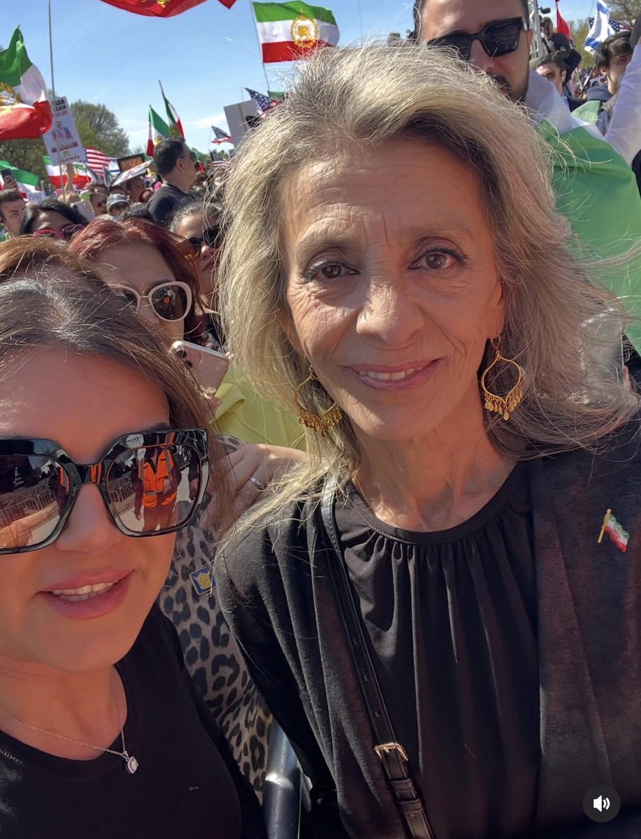 Doctormoonx tweet media